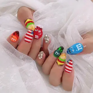 ミディアム CHOnail 道玄坂のネイルデザイン