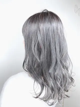 カラー 伊藤 舜斗のヘアスタイル