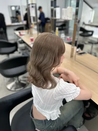 カラー 透明感カラー🫧 EMAのヘアスタイル