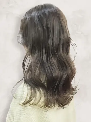 カラー 米倉 一輝のヘアスタイル