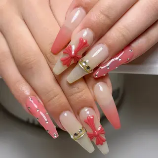 ネイル RYAURA NAILのネイルデザイン