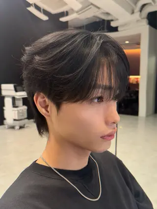 メンズ 韓国式ダウンパーマ 🇰🇷櫻井健のヘアスタイル
