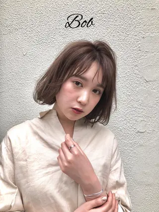ミディアム カラー レイヤーカット 小山 悠のヘアスタイル