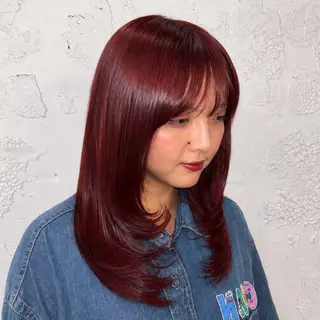 セミロング カラー 🌺盛れるベージュ/ レイヤー🌺リオのヘアスタイル