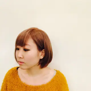 ショート カラー Lagom なかだのヘアスタイル