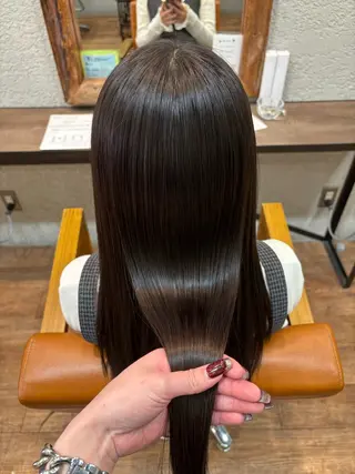 ロング あべ ゆうかのヘアスタイル