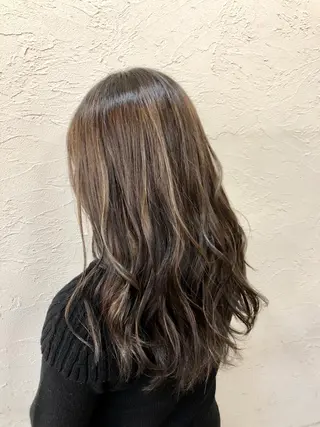 セミロング カラー 美髪・透明感カラー 西川仁弥のヘアスタイル