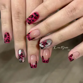 ネイル Luna Gladeのネイルデザイン