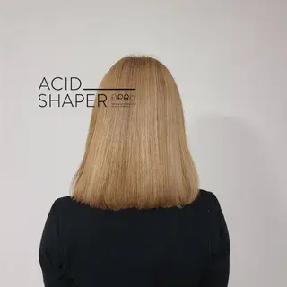 ミディアム 藤田 菜摘のヘアスタイル
