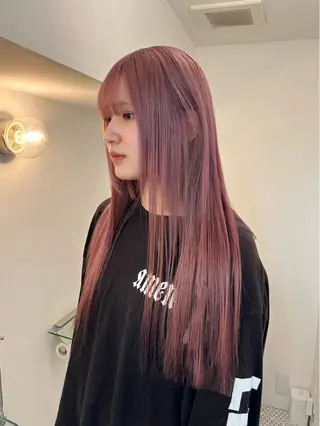 ロング カラー 💜Noa /艶髪ハイトーン💫のヘアスタイル