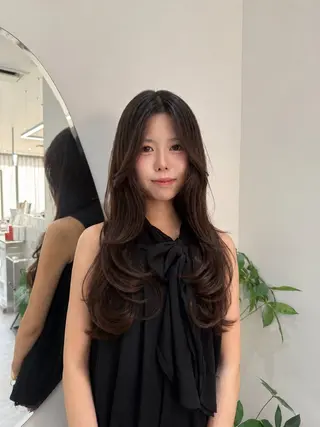 ロング Zina天神🌻 Honokaのヘアスタイル