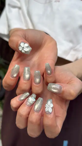 ネイル SAKU nail 作島茜のネイルデザイン