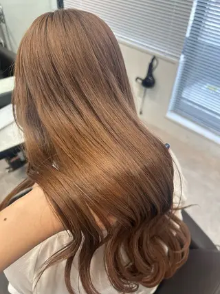 カラー 【elyts】 メイのヘアスタイル