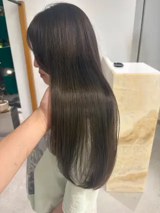 カラー ハッシュカット🍒 暖色カラー/愛希子のヘアスタイル