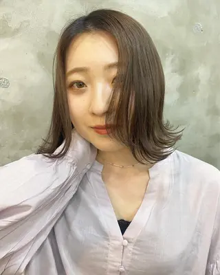 ミディアム カラー ヘアアレンジ 志賀 あずみのヘアスタイル