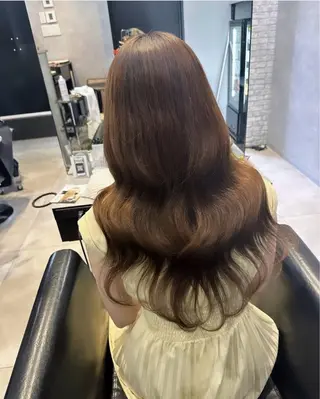 ロング カラー Fi-Ne原宿店店長 プルエクNANAMIのヘアスタイル