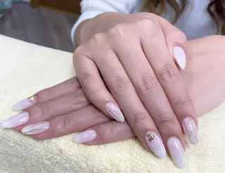 ネイル 吉田 (ネイリスト)のネイルデザイン