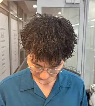 パーマ メンズ メンズスタイリスト✨ 助川龍哉のヘアスタイル