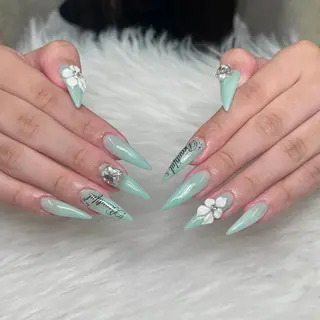 ネイル Nova Nailのネイルデザイン