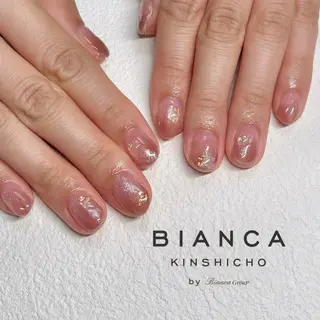ネイル One’Ness Nana🤍のネイルデザイン