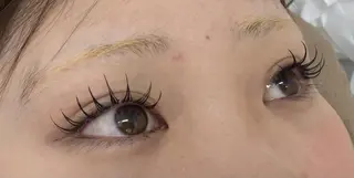 マツエク・マツパ Akina&Eye lash🌼LED店のマツエク・マツパデザイン