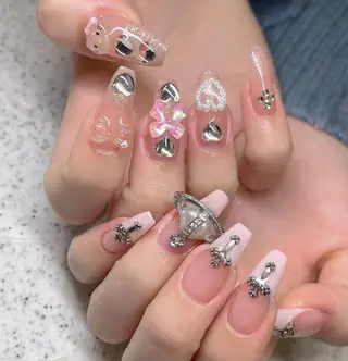 ネイル Queen‘s なんのネイルデザイン