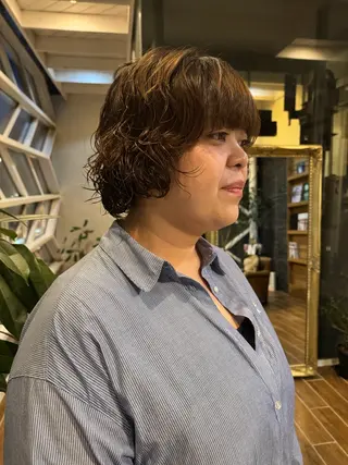 ショート パーマ 村上 輝のヘアスタイル