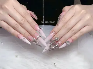 ネイル HANA 長さだしのネイルデザイン