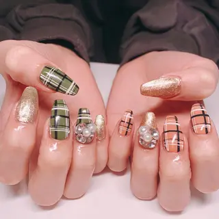 ネイル 【カメレオン】 上村 祥子のヘアスタイル