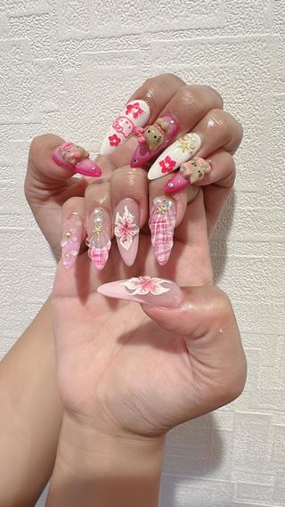 ネイル Ayumi Ginzaのネイルデザイン