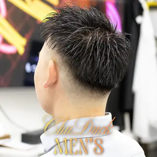 ショート メンズ フェード×メンズ カット｜SHOTAのヘアスタイル