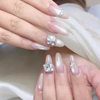 ネイル VV  Nail salonのネイルデザイン