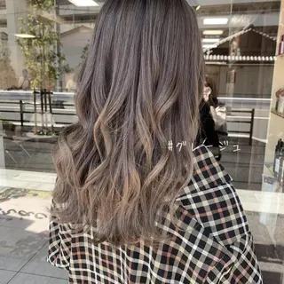 ロング レイヤー/艶髪カラー 森本くるみのヘアスタイル