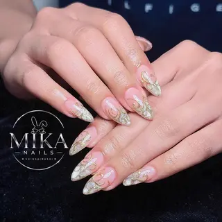 ネイル Rina Mika Nailsのネイルデザイン