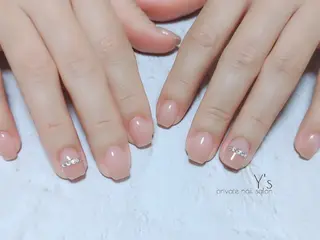 ネイル YUMI NAGAI のネイルデザイン