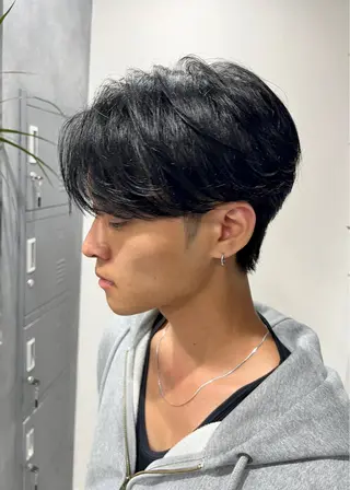 パーマ メンズ 新谷 結菜のヘアスタイル