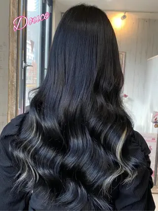 ロング カラー 大阪レミーエクステ チビ編み込みのヘアスタイル