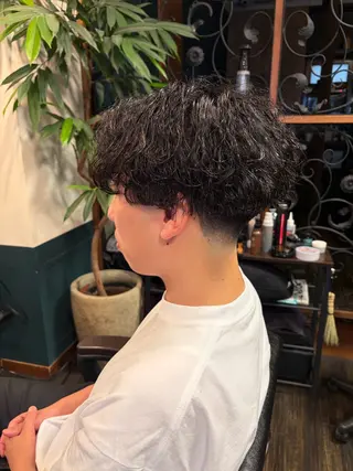 ミディアム 早稲田/メンズ専門 /フェード/葛西裕季のヘアスタイル