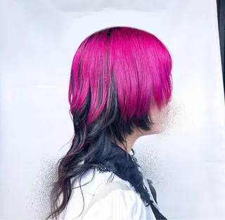ミディアム カラー lore umeのヘアスタイル