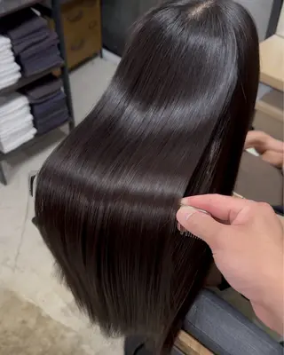 ロング ➴➷完全美髪特化➹➶ 黒山憂希のヘアスタイル