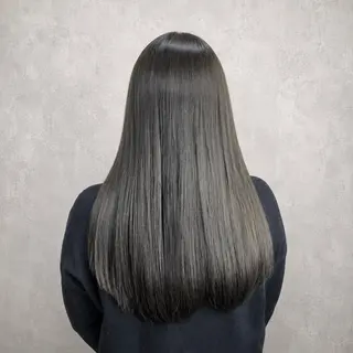 ロング カラー 🪽透明感🪽ブ リーチ特化✨Ainaのヘアスタイル