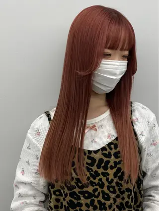 ロング ROCCOeast りんな/ハイトーン♡のヘアスタイル