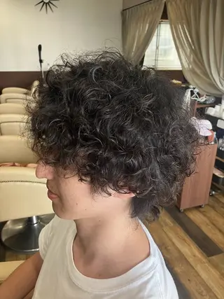 パーマ 平川 かなこのヘアスタイル