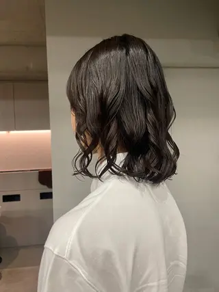 ミディアム カラー 表参道🌿赤み消し カラー/チナツのヘアスタイル