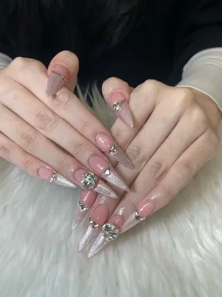 ネイル NiJi Nailsのネイルデザイン