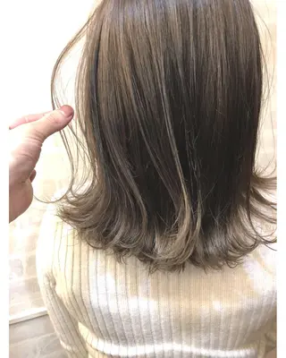 ミディアム カラー 艶髪育成サロン 京橋 shinのヘアスタイル
