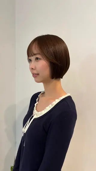 ショート ひいろ パーマ/カットモデルのヘアスタイル