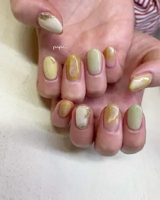ミディアム ネイル pipi ..のネイルデザイン