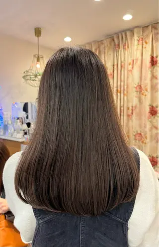 ロング 三木 絵未奈のヘアスタイル