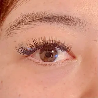 マツエク・マツパ U eのネイルデザイン